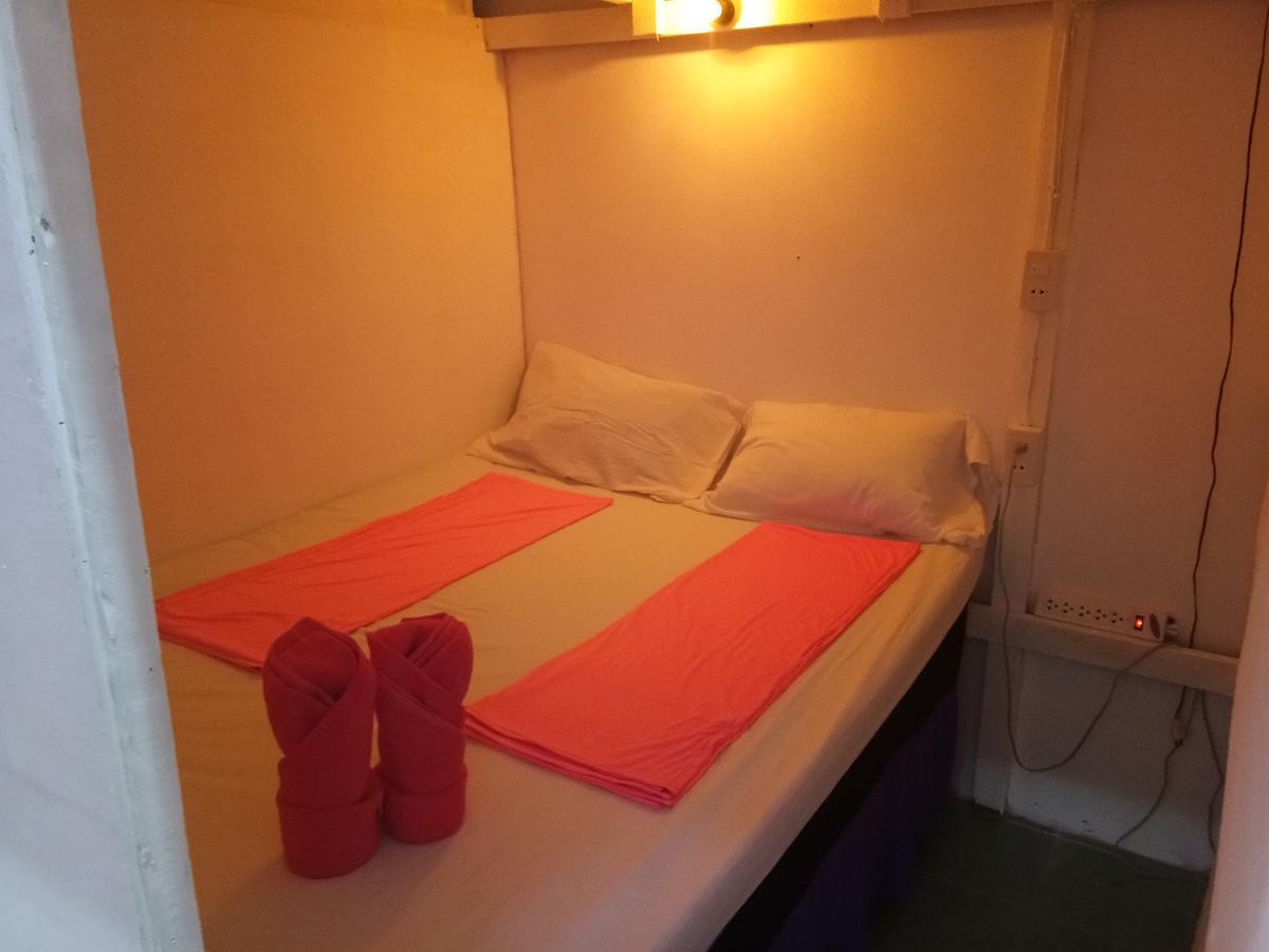 Wild & Wandering Backpacker Hostel & Bar Haad Rin Phòng bức ảnh