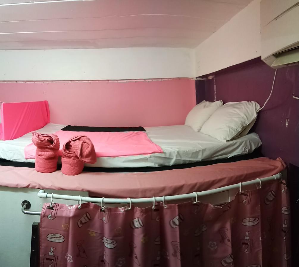 Wild & Wandering Backpacker Hostel & Bar Haad Rin Phòng bức ảnh