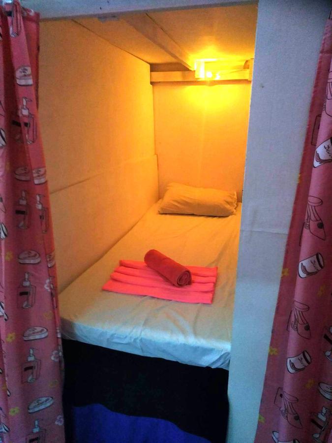 Wild & Wandering Backpacker Hostel & Bar Haad Rin Phòng bức ảnh